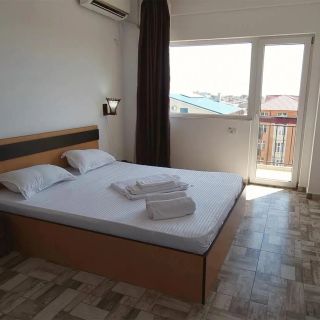 Camere de inchiriat Blue Sky Resort - 809 (2)