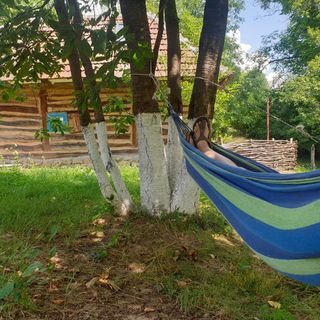 Casa Strâmbă Zece Hotare (2)