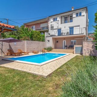 House Lavander Šmrika (4)