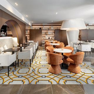 Mamaison Hotel Chain Bridge Budapest (5)