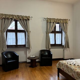 Guesthouse Cetate Oradea (2)