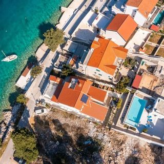 Ház Családok Részére Medencével A Tenger Mellett Sparadici, Sibenik - 24200 Šparadići (2)