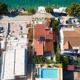 Ház Családok Részére Medencével A Tenger Mellett Sparadici, Sibenik - 24200 Šparadići (5)