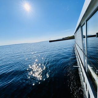 Dom Mindset Houseboats Puck (3)