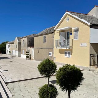 Apartman Vene Povljana (3)