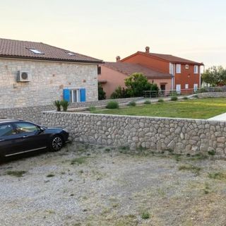 Apartment Malina Kremenici (4)