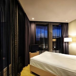 Sound Garden Hotel Airport Warszawa (4)