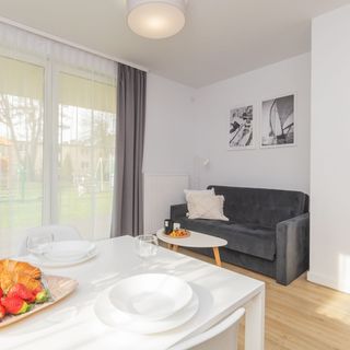 Stegna Forest Apartament trzypokojowy nr 4 - parter (2)