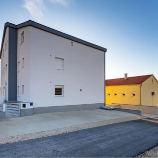 Apartman Gornji Karin - CDI797 (5)