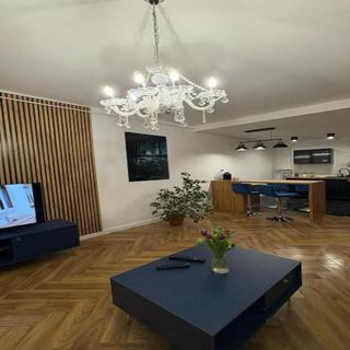 Tabago Studio 22 Nysa, Rynek (2)