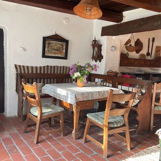 Tulipános Láda Vendégház Pula (2)