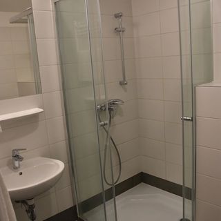 LOT Home Budapest (4)