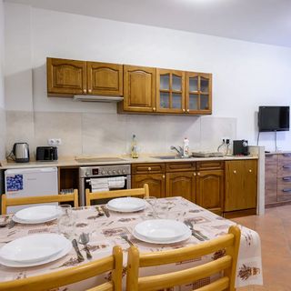 Villa Fazola Vendégház Eger (4)