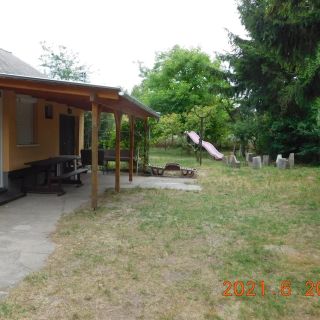 LiMa Apartmanház Balatonmáriafürdő (2)