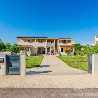 Apartments Juracak Josip i Mira Nin (2)