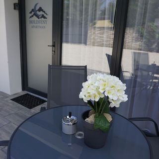 Holdfény Apartman Makó (5)