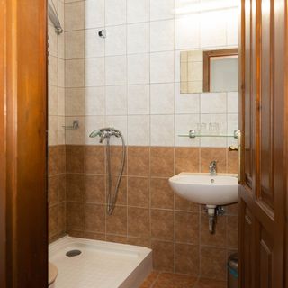 Vino Étterem és Panzió Izsák (3)