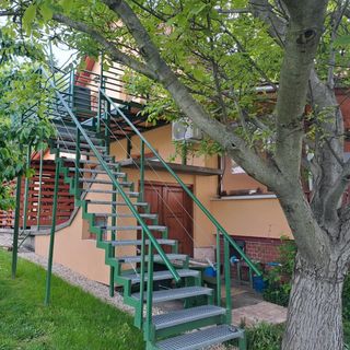 Pihenő Apartman Csókakő (2)