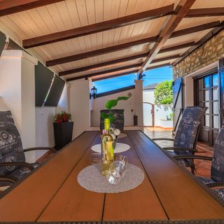 Bobbys Home Selce (2)