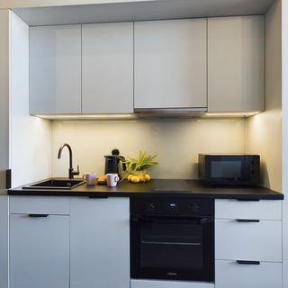 Hoża 39 Warszawa | Wyjątkowy Apartament | Biurko (5)