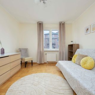 Zimna 2 Warszawa | Przestrzenny Apartament | Smart TV (4)