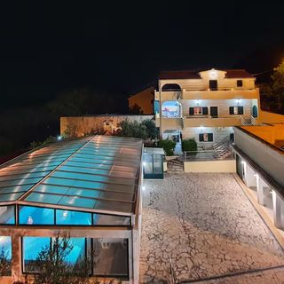 Villa Casa with indoor pool Krilo Jesenice (2)