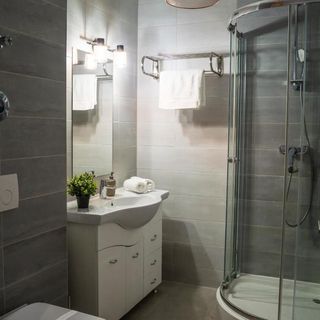 Skylark | Vancouver Penthouse - Jacuzzi & Panoramic View Brașov (5)