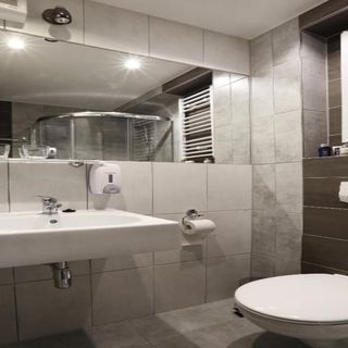 Hotel Porto Radomsko (3)