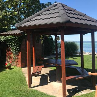 Leitner Vendègház Balatonszárszó (3)