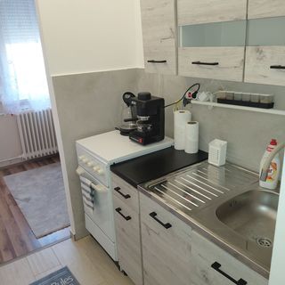 Belvároshoz Közeli Lakás Miskolc (5)