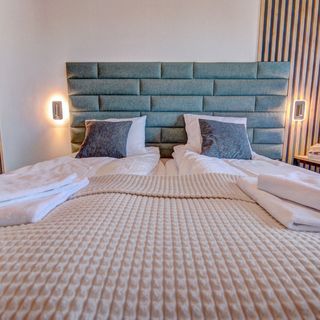 HelApart - Czarna Perła (3)