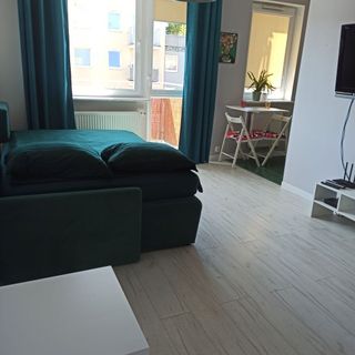 Apartament Frida - jasna i przytulna kawalerka Reda (3)