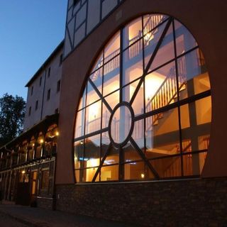 Hotel Zamkowy Młyn Krapkowice (4)