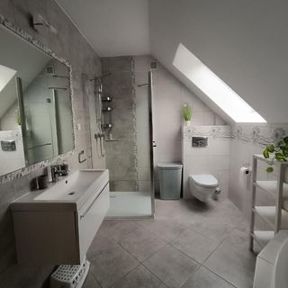 Dom Nad Jeziorem - Natalia (3)