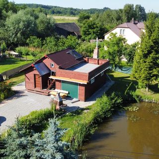 Domek Nad Stawem w Suchorzowie (2)