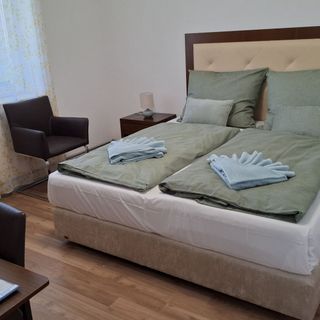 Balatoni Kertes Kuckó Siófok (2)