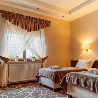 Hotel Dwór Choiny Świdnik (4)