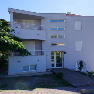 Apartments Sunny Karlobag (5)