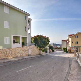 Apartments and Rooms Roso Makarska (5)