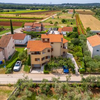 Apartments Luiggi Valbandon (2)