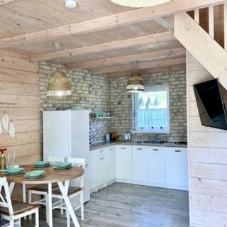 Sychusiowe Chatki Domki z jacuzzi i basenem Lubkowo (5)