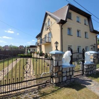 Pod Lwem Pokoje Gościnne i Domki Letniskowe Łeba (3)