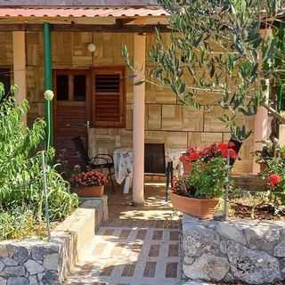 Apartments Šarić Jadrtovac (2)