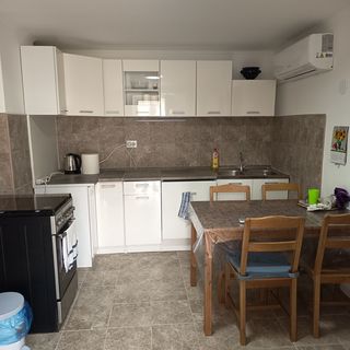 Klasszikus Bájos Dégi Pihenő Dég (3)