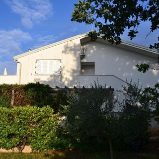 Apartments Ari i Segi Karigador (4)