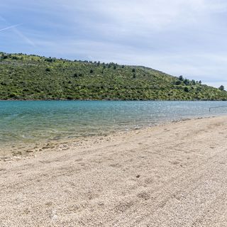 Apartments Lonamare Rogoznica (4)