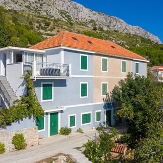 House Summer dream with jacuzzi Stanici (2)