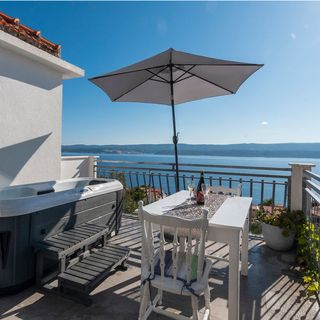 House Summer dream with jacuzzi Stanici (4)