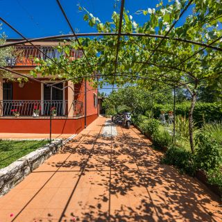 Apartments Villa Amaryllis Novigrad (4)