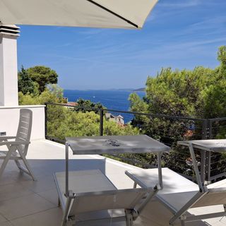 House Holiday Lodge Zirje (2)